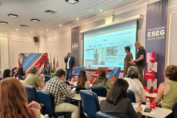 Evento com os resultados do Censo de RH 2025  2-.webp